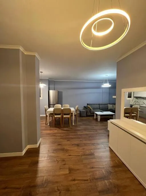 גולם Lovely Apartment By The Seaside