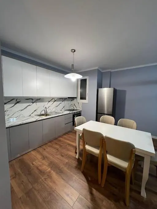 גולם Lovely Apartment By The Seaside