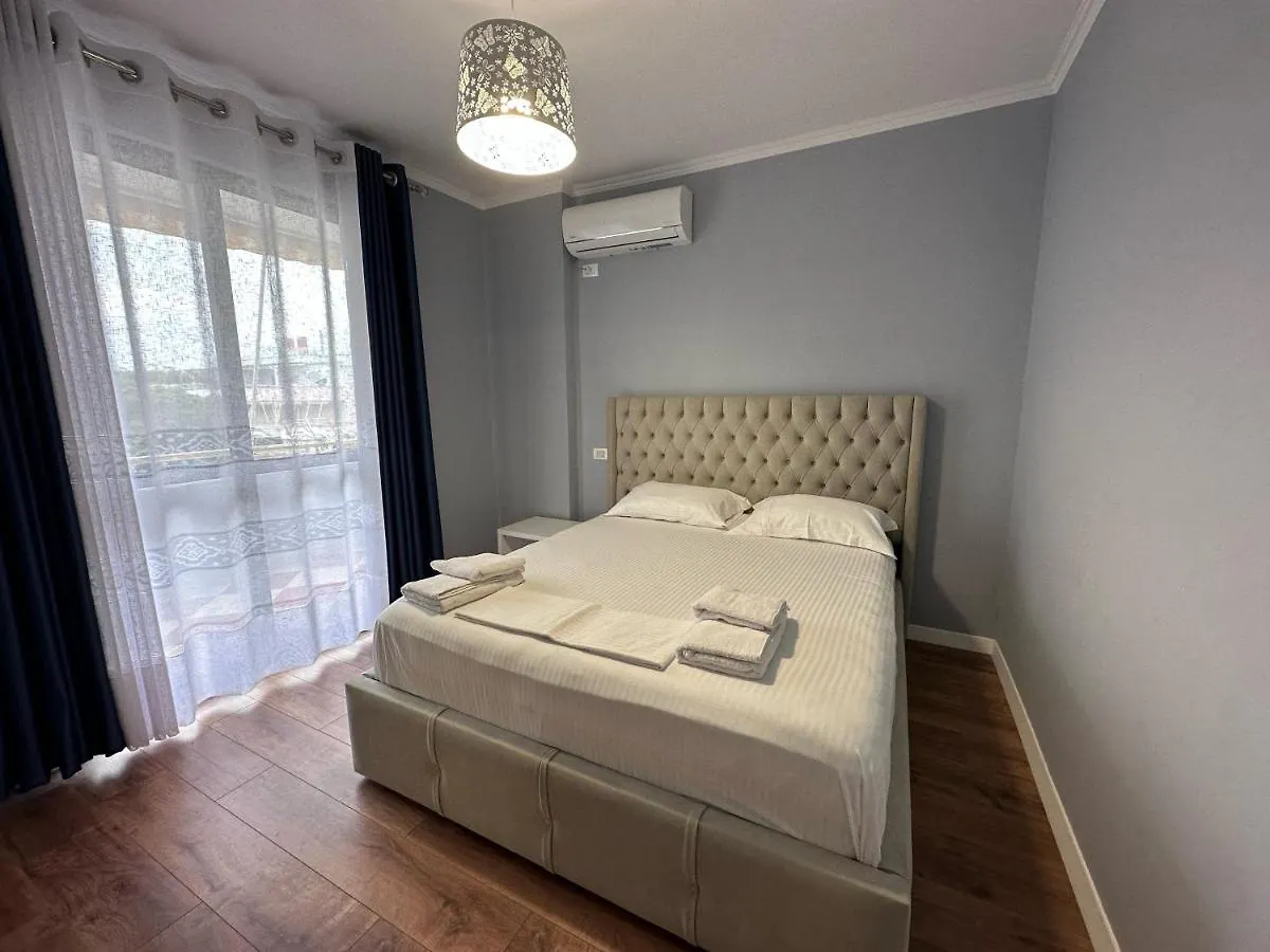 גולם Lovely Apartment By The Seaside